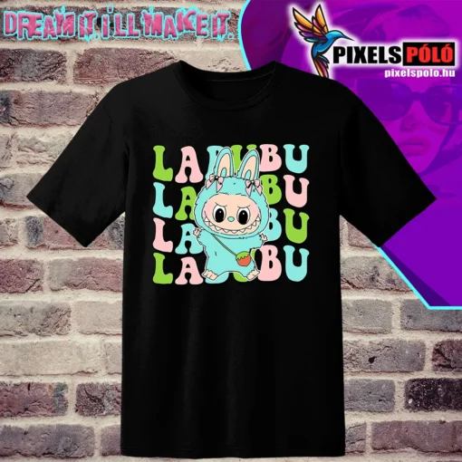 Labubu Masni póló – egy aranyos Labubu karakter masnival a fején, minőségi DTF nyomtatással a pixelspolo.hu-tól
