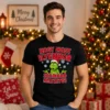 Fekete Grinch karácsonyi póló „Hogy most ilyenkor szojkodó helyzető?” felirattal