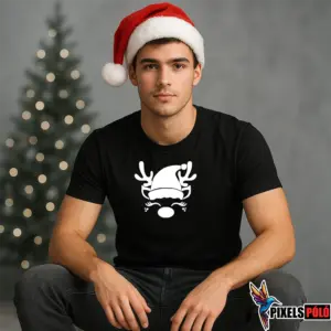 Letisztult fehér karácsonyi póló rénszarvas grafikával férfiaknak